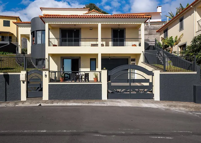 Apartament Casa Jorge Calaca By An Island