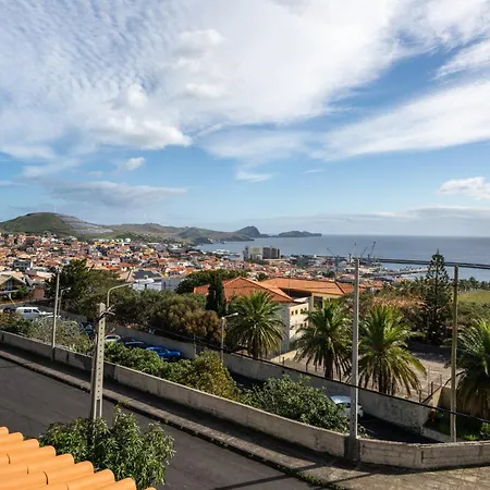 Casa Jorge Calaca By An Island