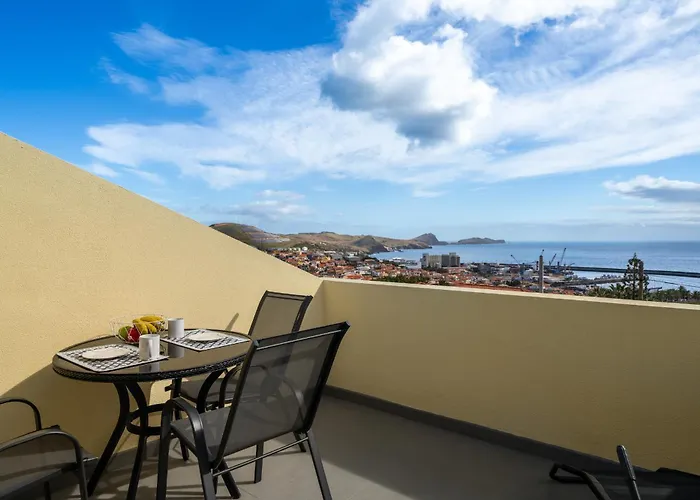 Casa Jorge Calaca By An Island